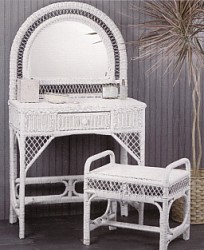 wicker furniture - wicker vanity with bench #4814